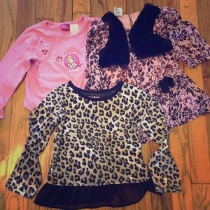 ⚡️Flash sale⚡️Bundle of shirts 3T